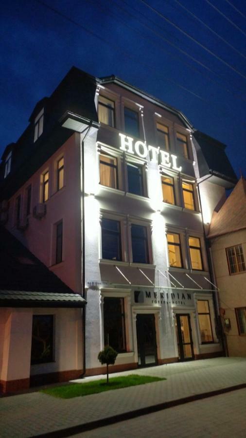 Hotel Meridian Brody Exteriör bild